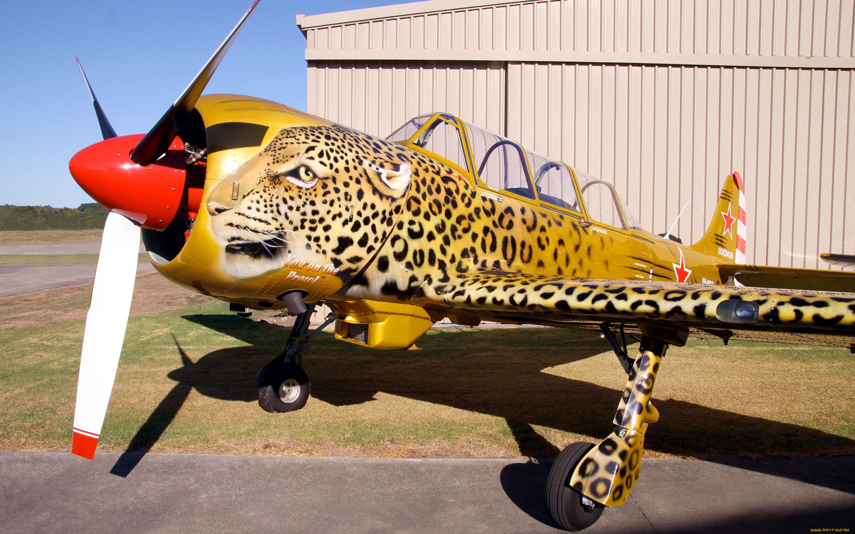 ,   , , , , , , , , , -52, yak-52, , , , , , , , , club, historical, military